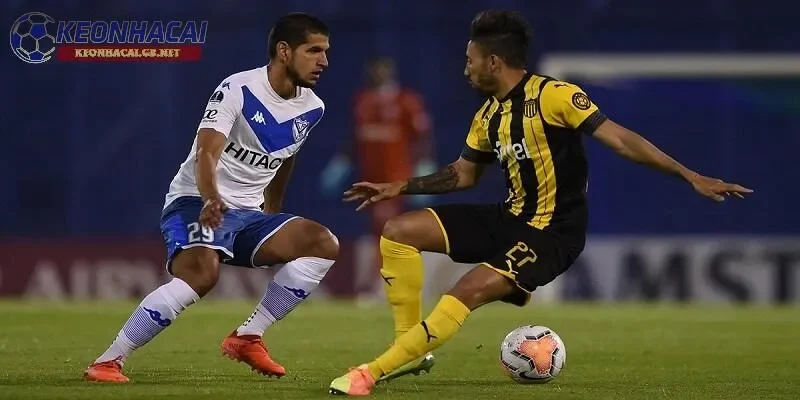 Soi kèo nhà cái Penarol vs Velez Sarsfield, 05h00 – 30/05/2025